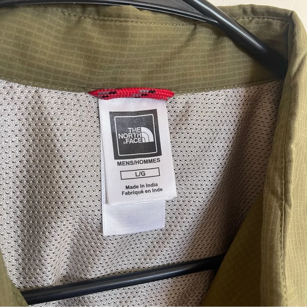 The North Face Button Down Short Sleeve